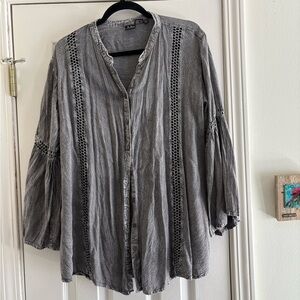 S R Fashion Charcoal Button-Up Blouse